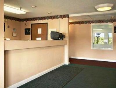 фото отеля Super 8 Motel Galesburg