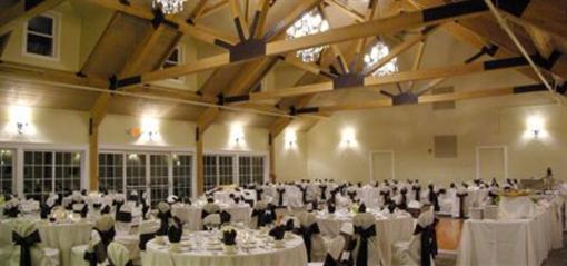 фото отеля Wachusett Village Inn