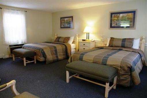 фото отеля Wachusett Village Inn