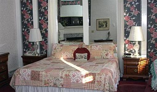 фото отеля West Ridge Guest House