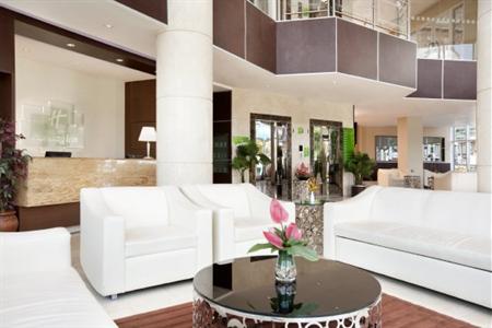 фото отеля Holiday Inn Dar Es Salaam City Centre