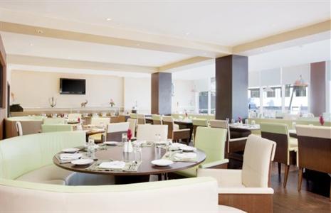 фото отеля Holiday Inn Dar Es Salaam City Centre