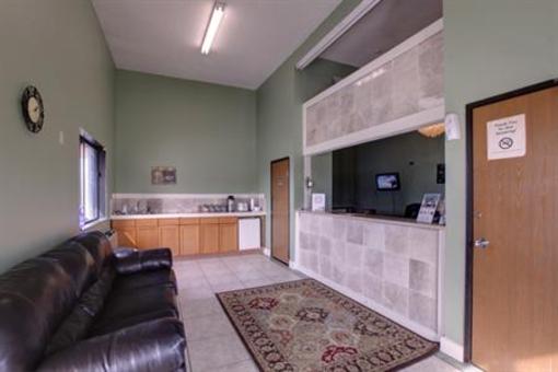 фото отеля Americas Best Value Inn / Troy