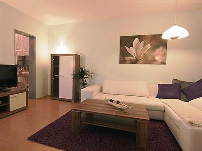 фото отеля Alpz Apartments