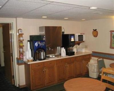 фото отеля Settle Inn and Suites Shawano