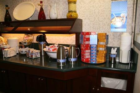 фото отеля Hampton Inn Somerset (New Jersey)