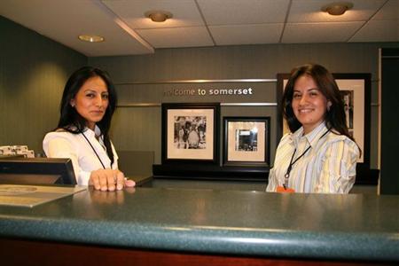 фото отеля Hampton Inn Somerset (New Jersey)