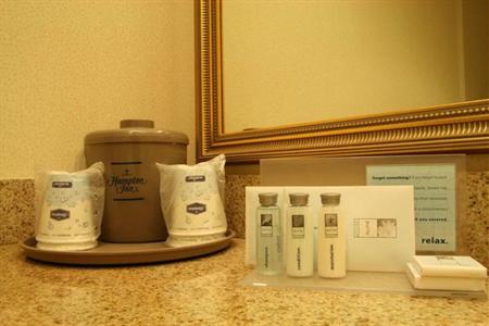 фото отеля Hampton Inn Somerset (New Jersey)