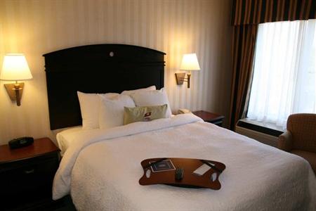 фото отеля Hampton Inn Somerset (New Jersey)