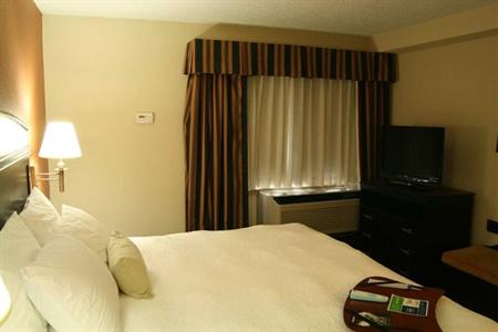 фото отеля Hampton Inn Somerset (New Jersey)