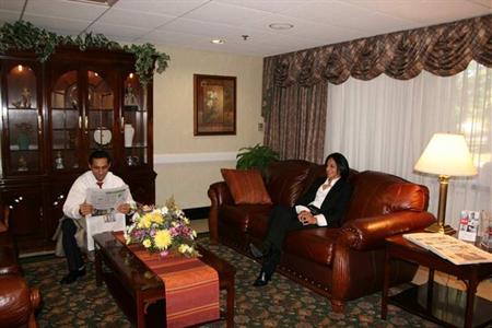 фото отеля Hampton Inn Somerset (New Jersey)