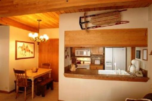 фото отеля Wood Creek Condominiums Mount Crested Butte