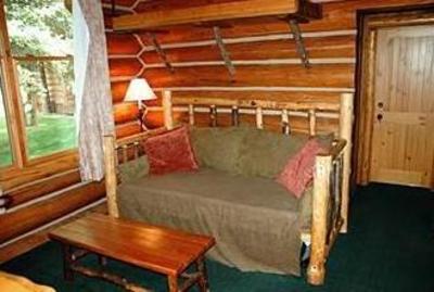 фото отеля Hatchet Resort