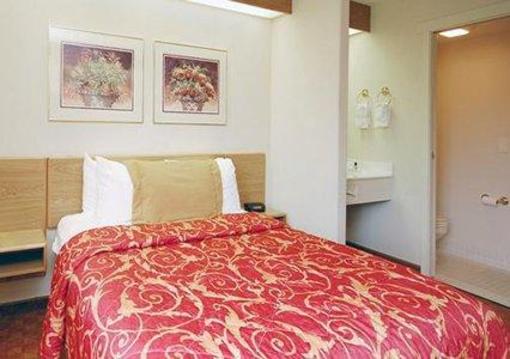 фото отеля Sleep Inn Thornton