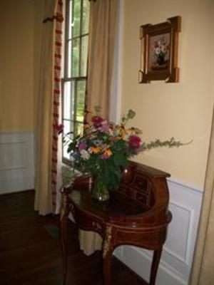 фото отеля Bellamy Manor & Gardens Bed and Breakfast