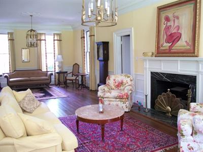 фото отеля Bellamy Manor & Gardens Bed and Breakfast
