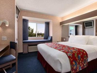 фото отеля Microtel Inn Louisville East