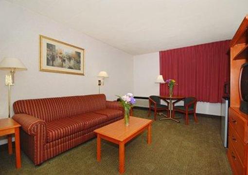 фото отеля Quality Inn and Suites Clarion