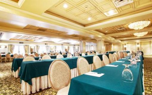 фото отеля Olde Mill Inn Basking Ridge