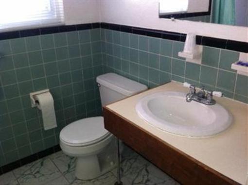 фото отеля Bedford Motel (Massachusetts)