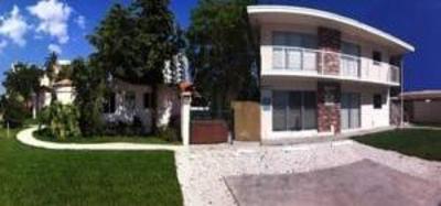 фото отеля Bikini Hotel Apt Suites Miami Beach