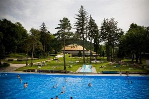 фото отеля Saphir Aqua Aparthotel Sopron