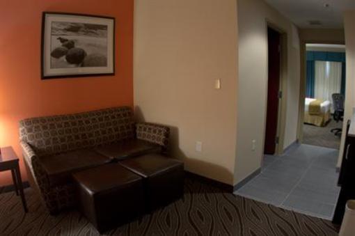 фото отеля Holiday Inn Express & Suites Havelock