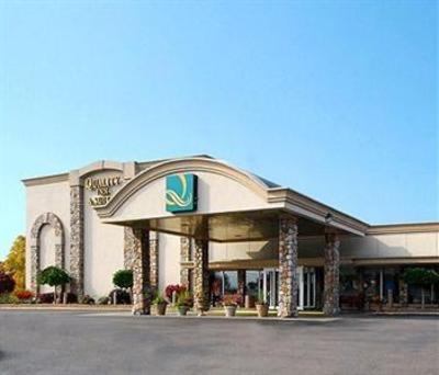 фото отеля Quality Inn & Suites Warren (Michigan)