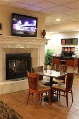 фото отеля Hampton Inn Anderson (Indiana)