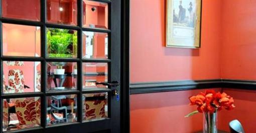 фото отеля Hostellerie Du Moulin De La Roque Althen-des-Paluds