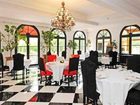 фото отеля Hostellerie Du Moulin De La Roque Althen-des-Paluds