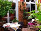 фото отеля Hostellerie Du Moulin De La Roque Althen-des-Paluds