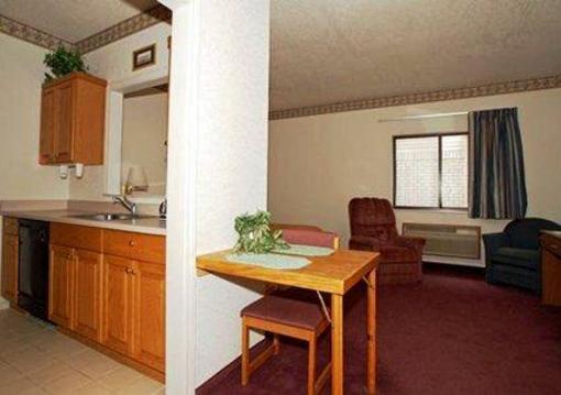 фото отеля Econo Lodge Decatur (Indiana)