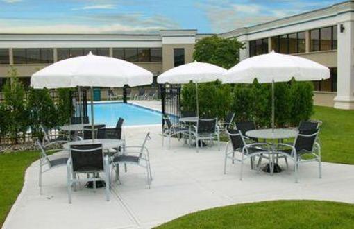 фото отеля Holiday Inn Hazlet