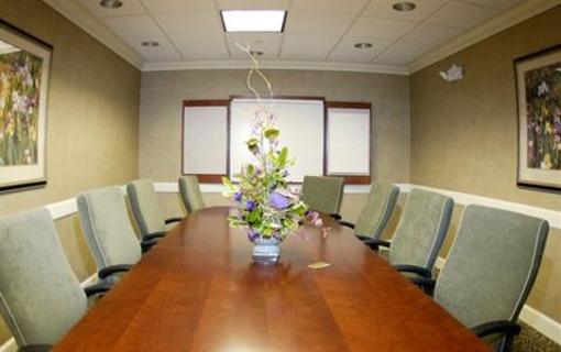 фото отеля Holiday Inn Hazlet