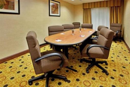 фото отеля Holiday Inn Express Hotel and Suites Hardeeville-Hilton Head
