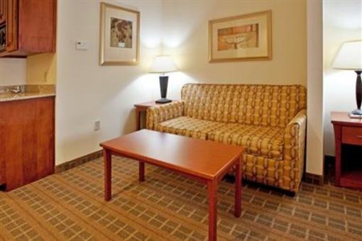 фото отеля Holiday Inn Express Hotel and Suites Hardeeville-Hilton Head