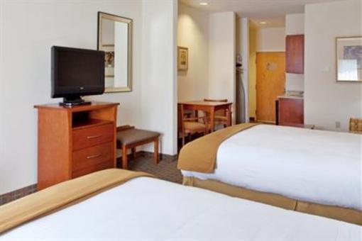 фото отеля Holiday Inn Express Hotel and Suites Hardeeville-Hilton Head