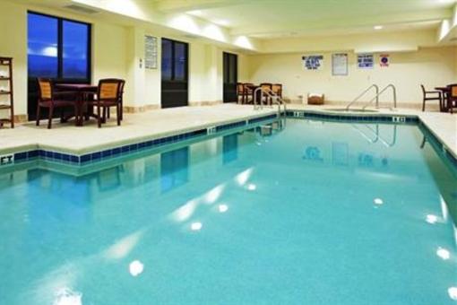 фото отеля Holiday Inn Express Hotel and Suites Hardeeville-Hilton Head