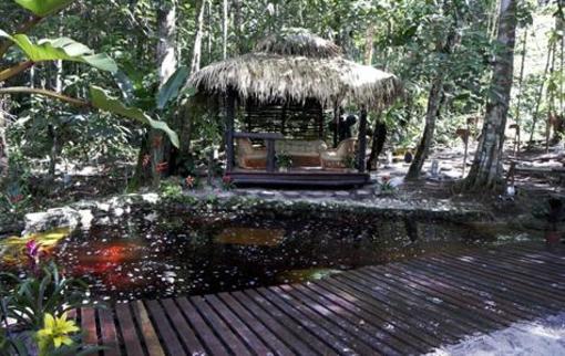 фото отеля Amazon Eco Park Jungle Lodge