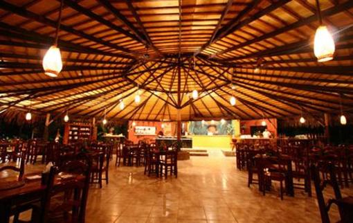 фото отеля Amazon Eco Park Jungle Lodge
