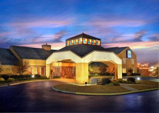 фото отеля Comfort Inn & Suites Knoxville