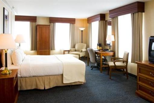 фото отеля Inn of Chicago