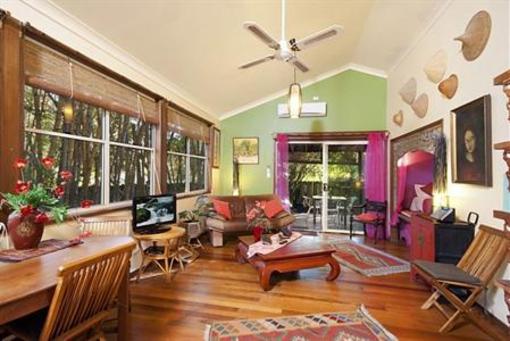 фото отеля Bamboo Cottage B&B