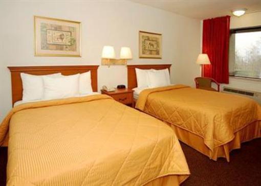фото отеля Rodeway Inn & Suites Hwy 290 NW
