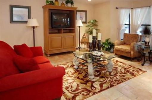 фото отеля Rodeway Inn & Suites Hwy 290 NW