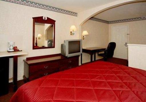 фото отеля Rodeway Inn & Suites Hwy 290 NW