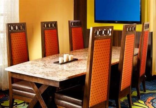 фото отеля Fairfield Inn & Suites Downtown Washington D.C.