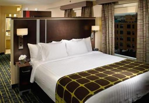 фото отеля Fairfield Inn & Suites Downtown Washington D.C.