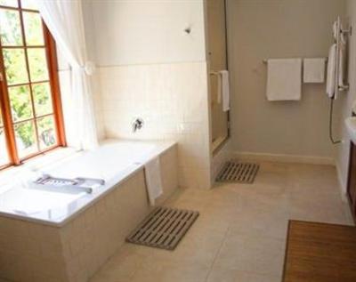 фото отеля 5 Seasons Guesthouse